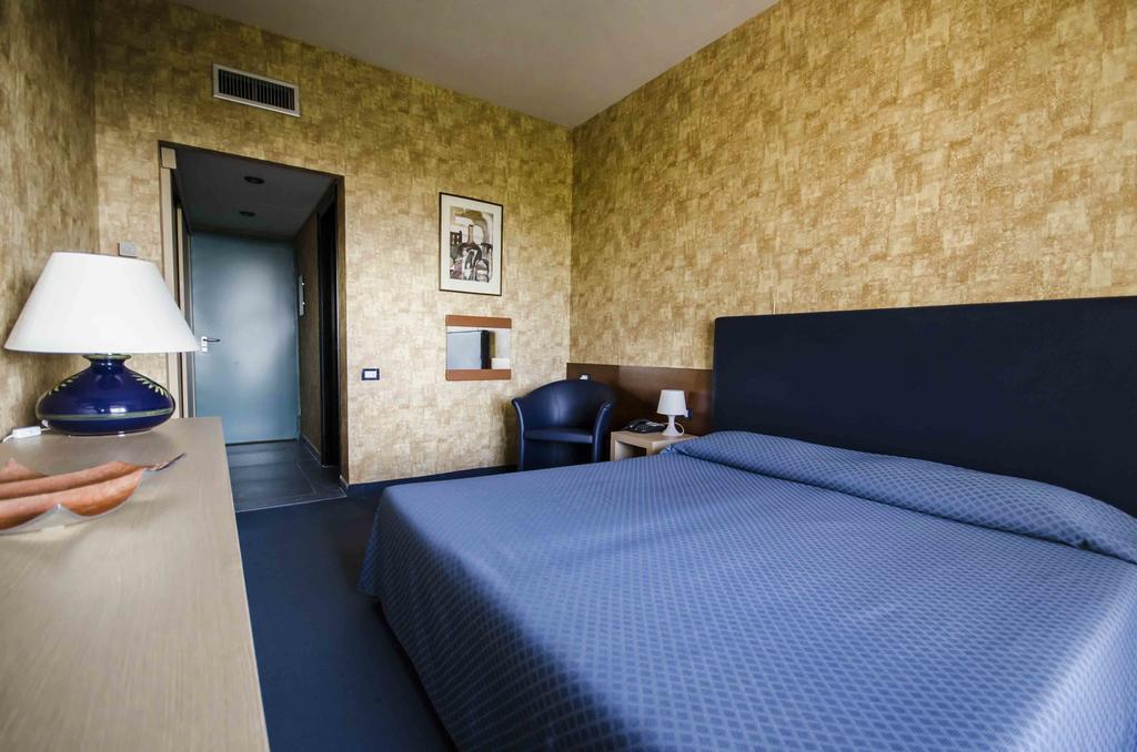 Grand Hotel Helios Tarquinia Eksteriør bilde