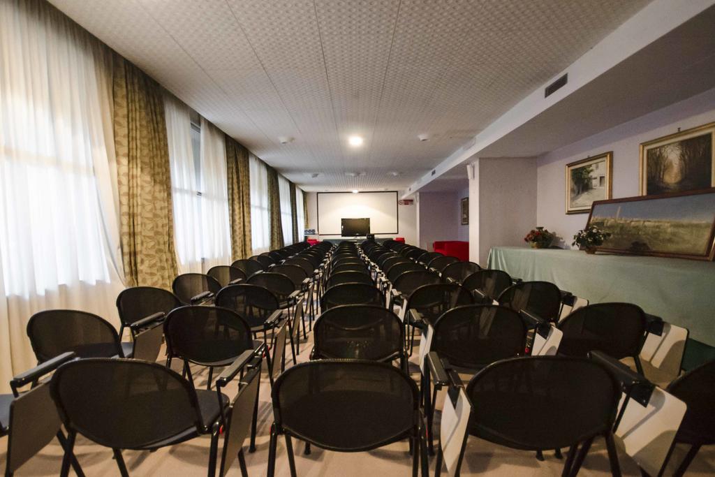 Grand Hotel Helios Tarquinia Eksteriør bilde
