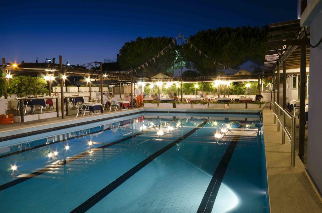 Grand Hotel Helios Tarquinia Eksteriør bilde