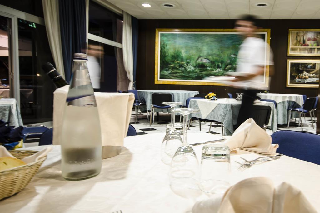 Grand Hotel Helios Tarquinia Eksteriør bilde