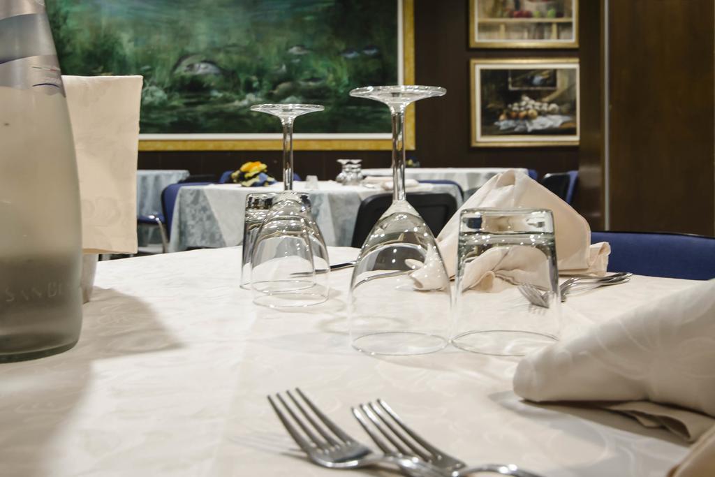 Grand Hotel Helios Tarquinia Eksteriør bilde