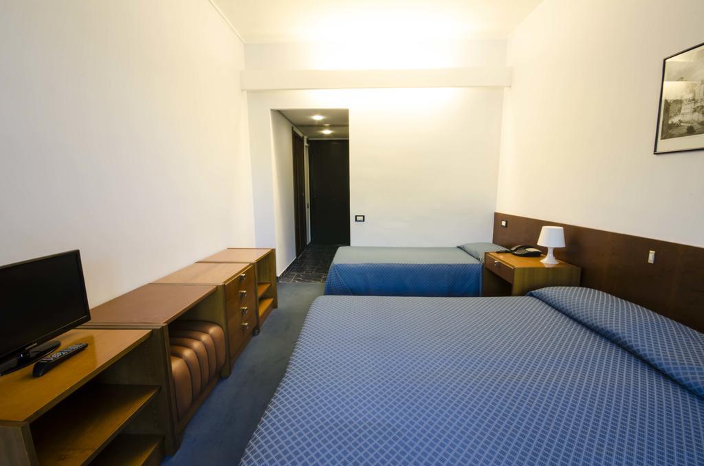 Grand Hotel Helios Tarquinia Eksteriør bilde